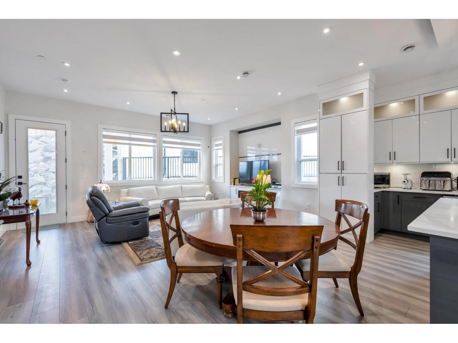 46077 CRESTVIEW DRIVE, Promontory, Chilliwack