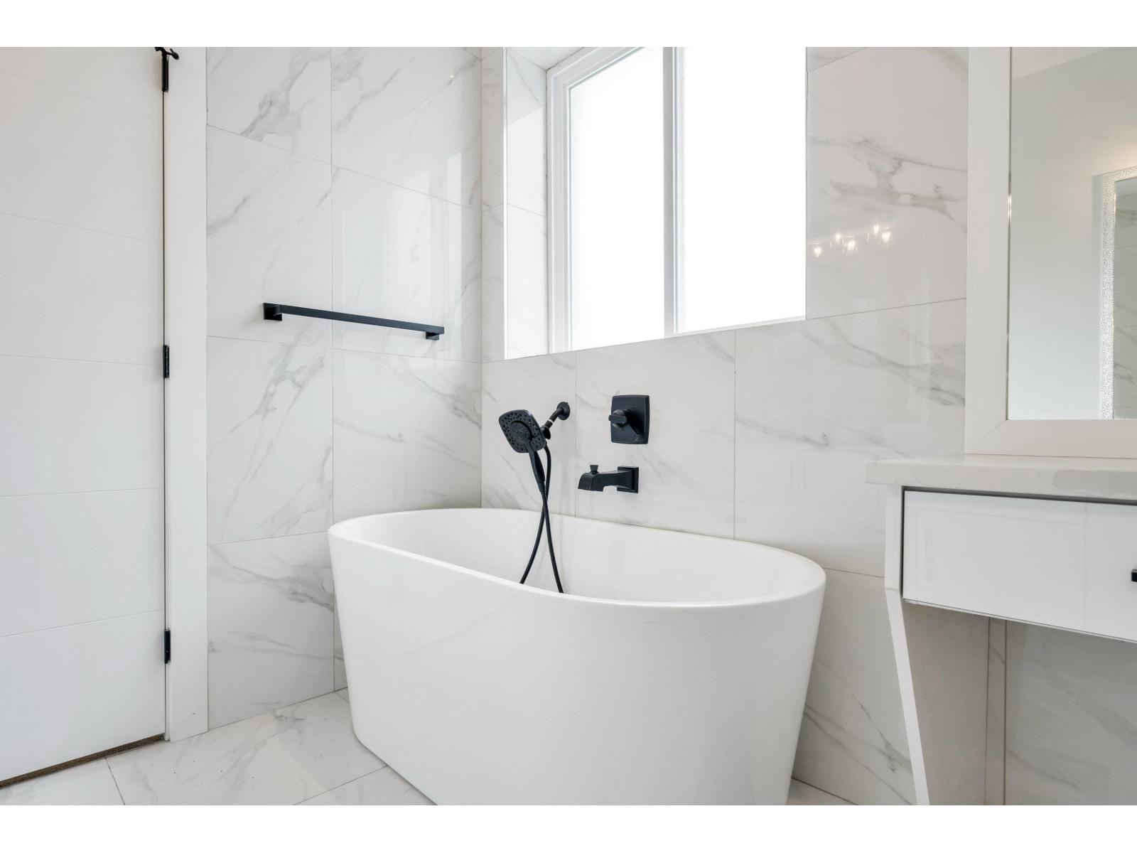 46077 CRESTVIEW DRIVE, Promontory, Chilliwack