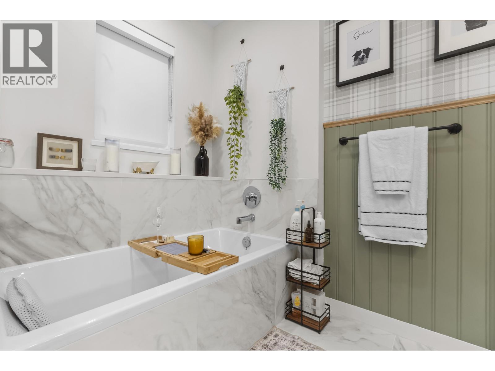 147 4738 HEMLOCK WAY, Tsawwassen