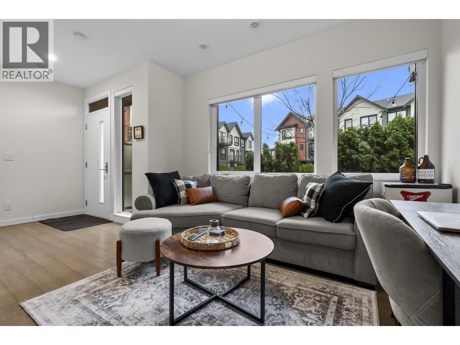 147 4738 HEMLOCK WAY, Tsawwassen