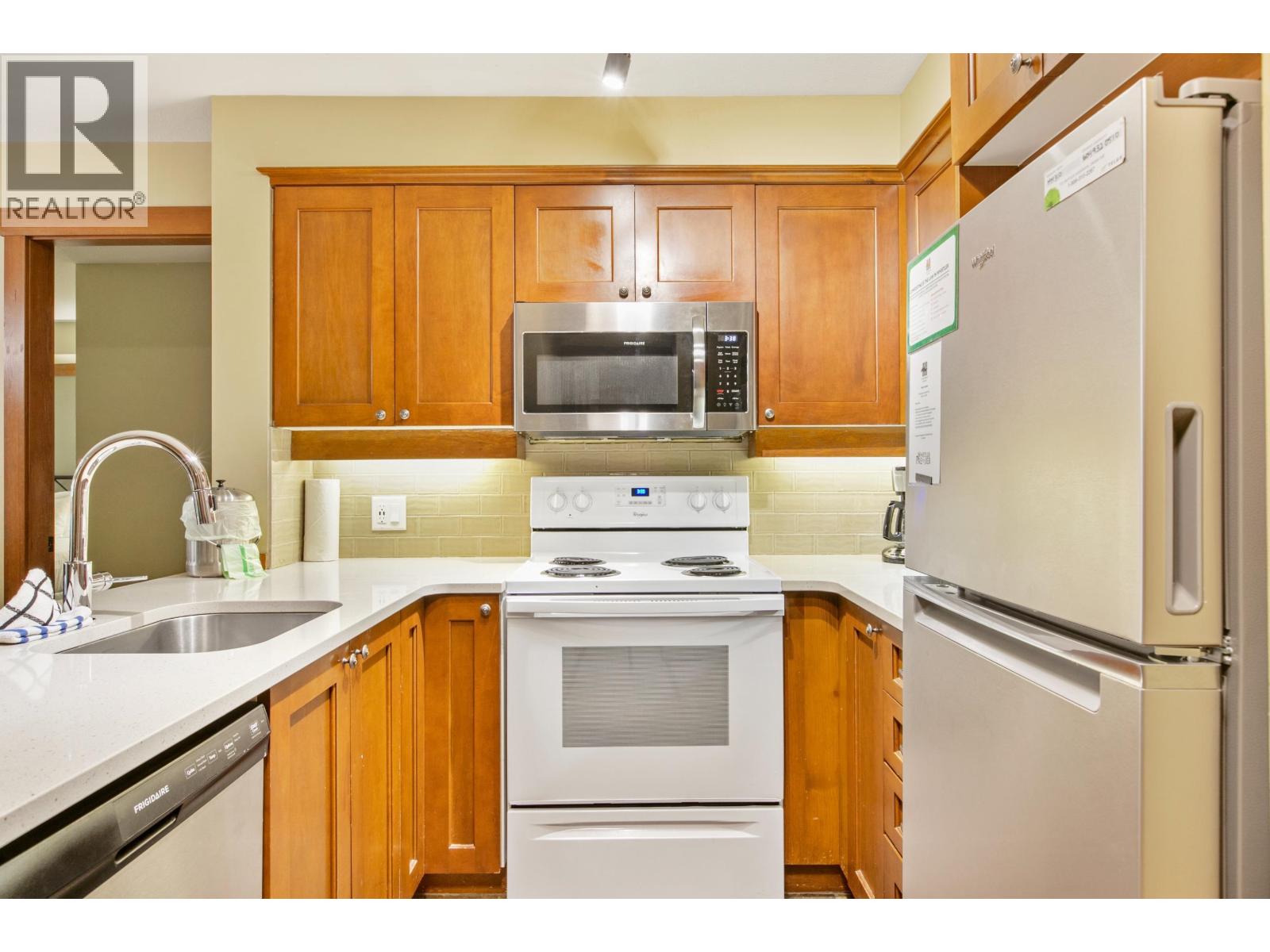 310G2 4653 BLACKCOMB WAY, Whistler