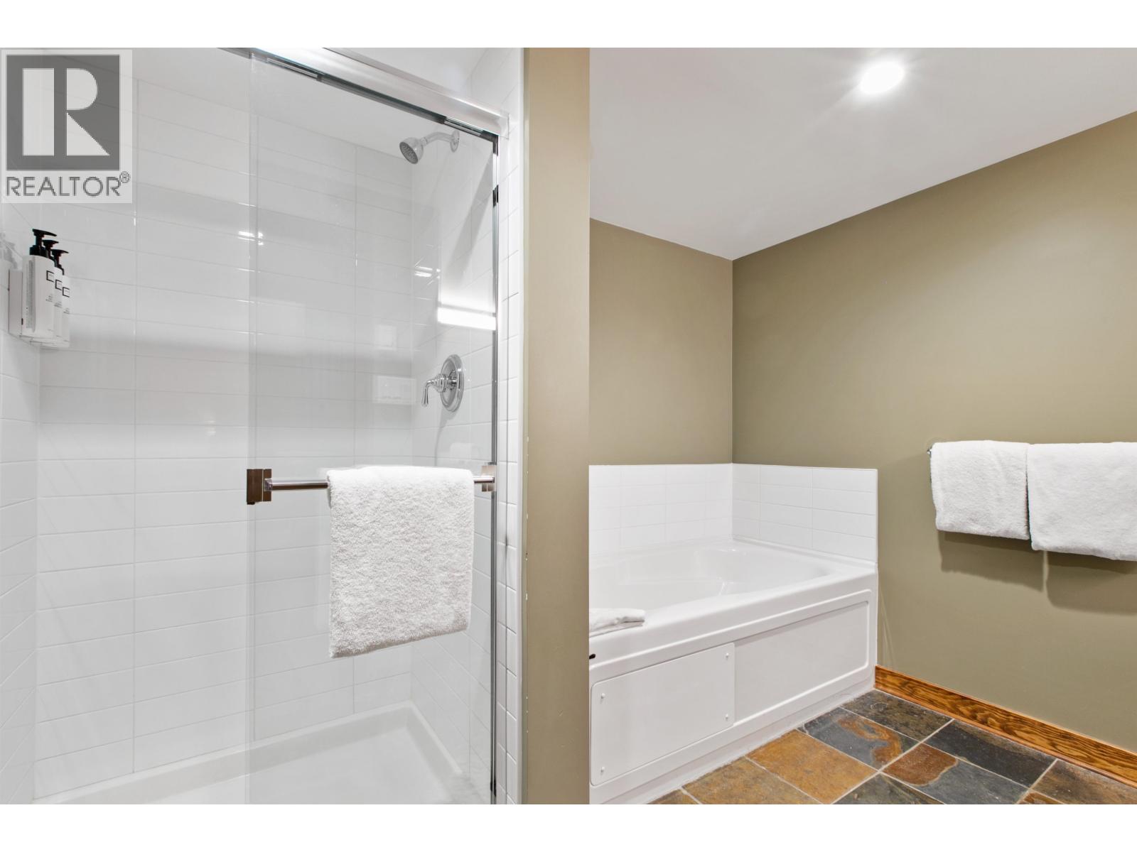 310G2 4653 BLACKCOMB WAY, Whistler