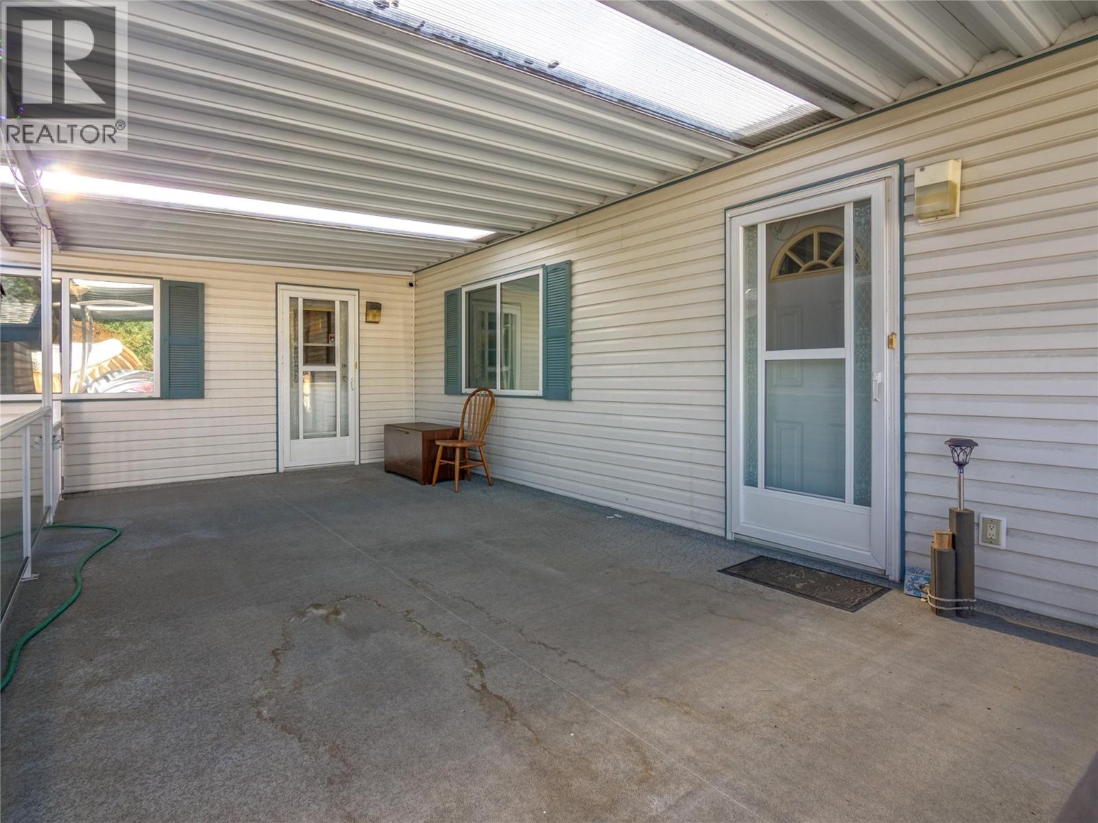 4 670 McCurdy Road, Kelowna