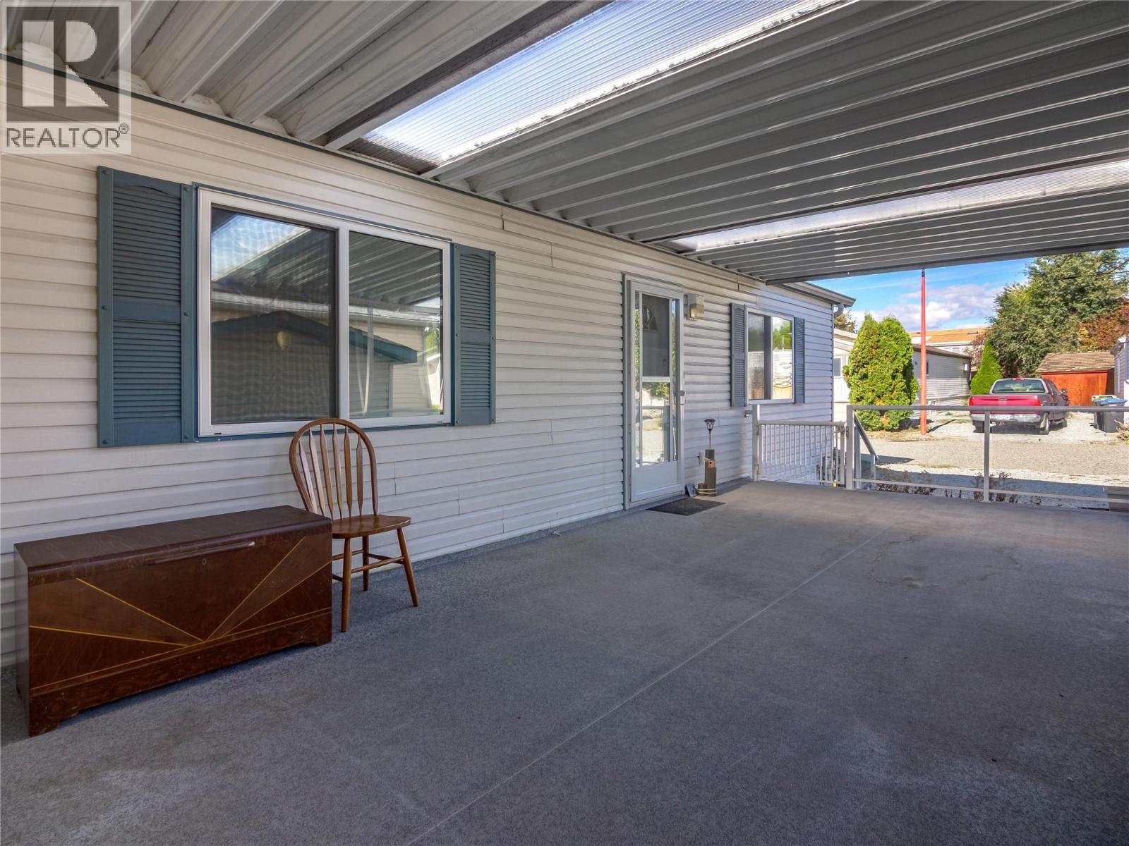 4 670 McCurdy Road, Kelowna