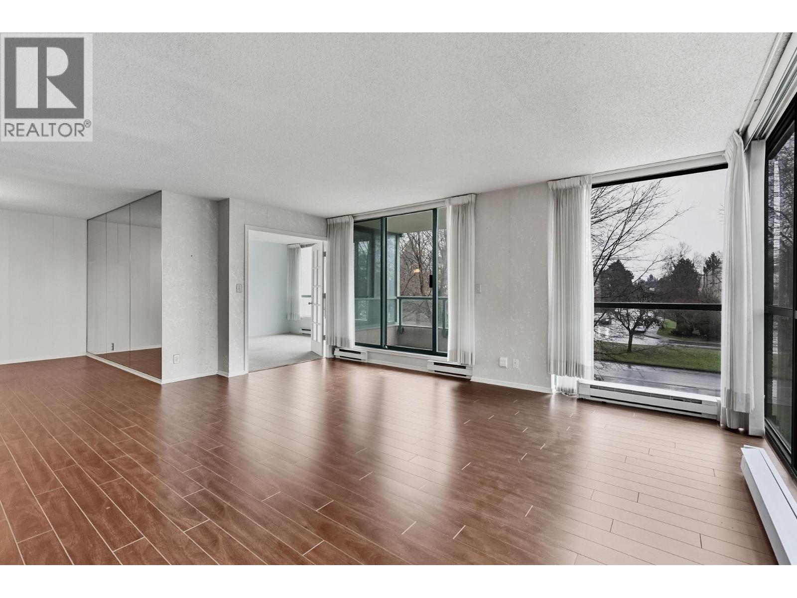 #305-8811 LANSDOWNE Road, Richmond