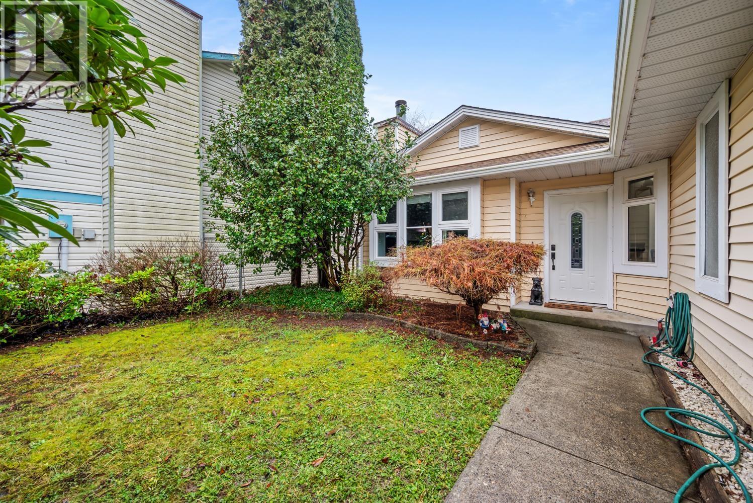 11937 237A Street - photo 2