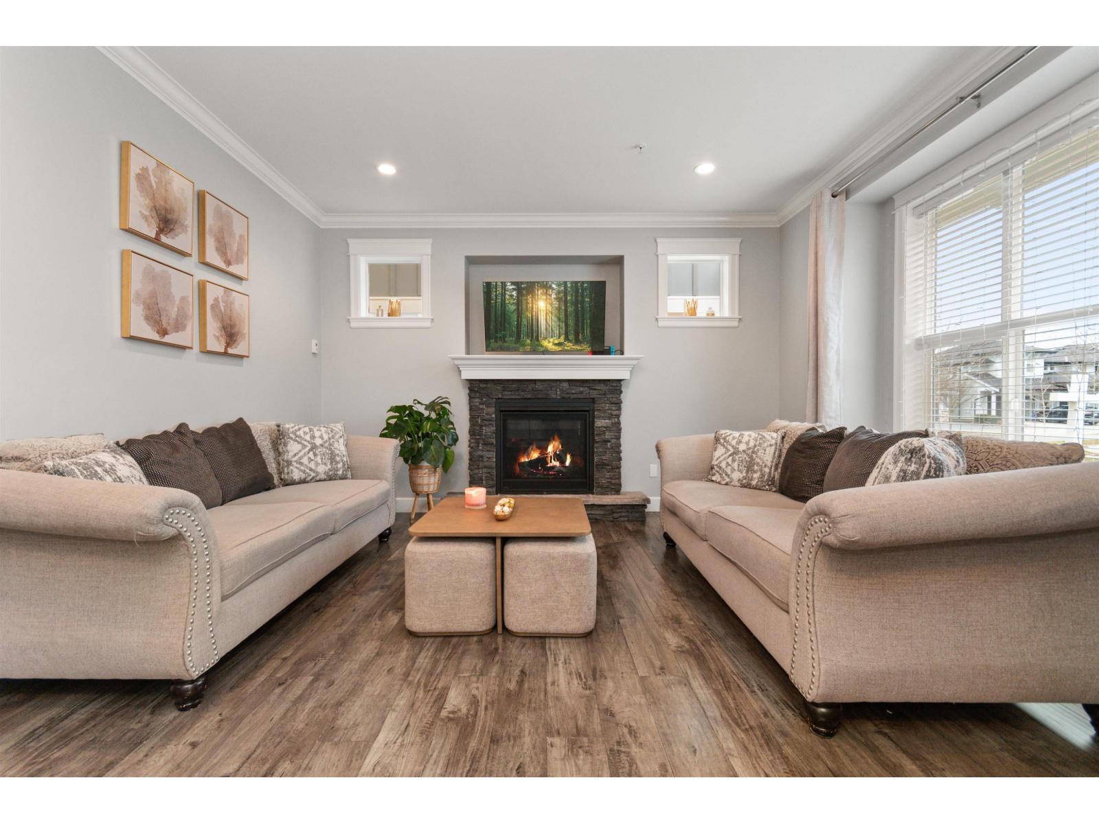 44763 ANGLERS BOULEVARD, Garrison Crossing, Chilliwack