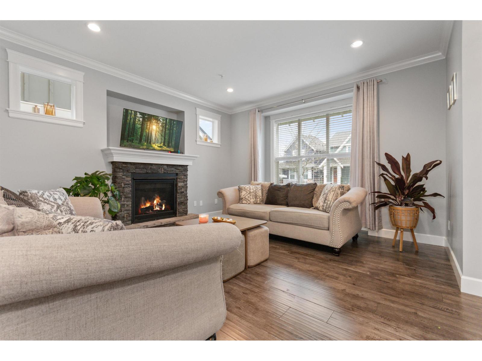 44763 ANGLERS BOULEVARD, Garrison Crossing, Chilliwack