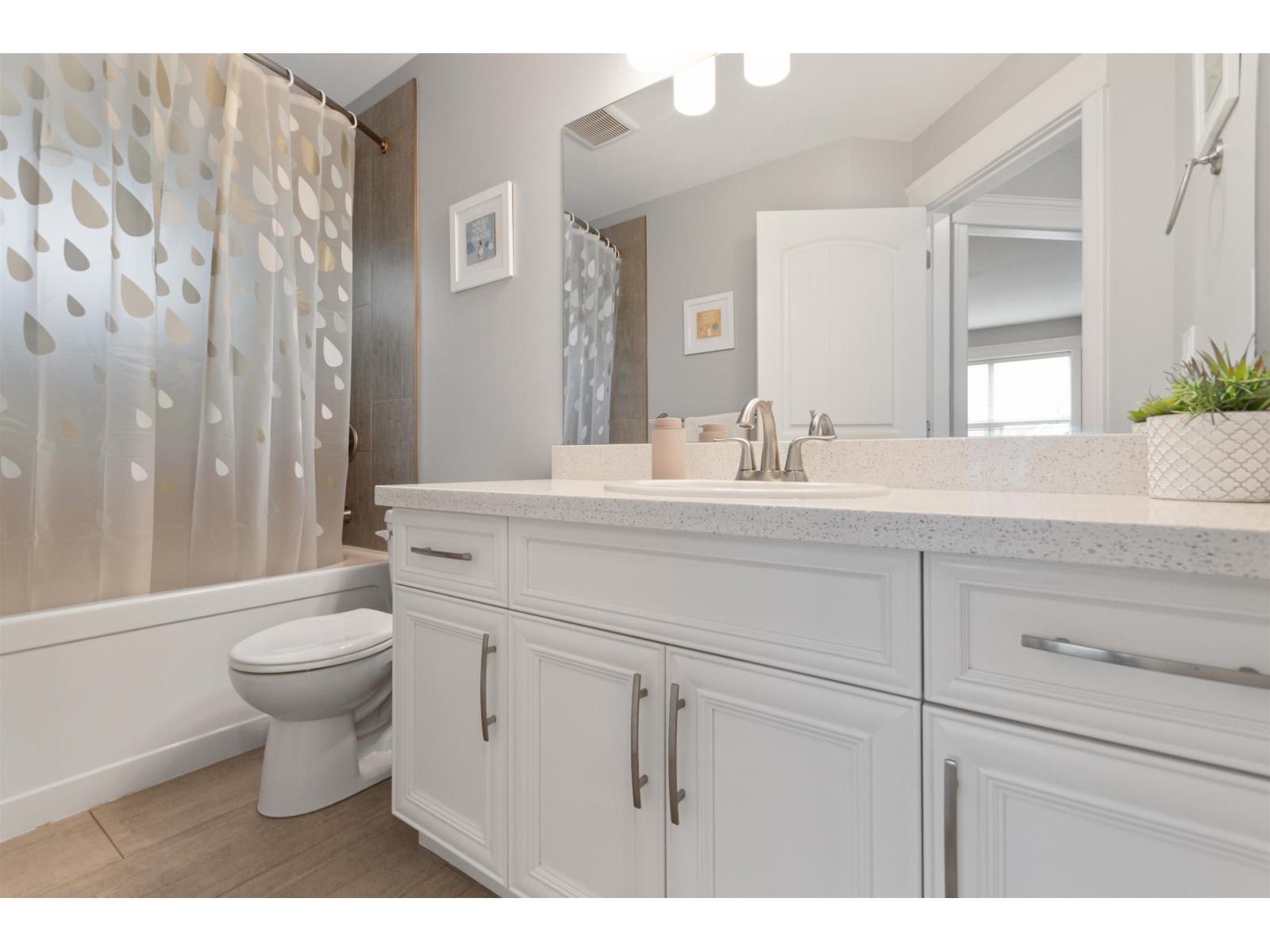 44763 ANGLERS BOULEVARD, Garrison Crossing, Chilliwack