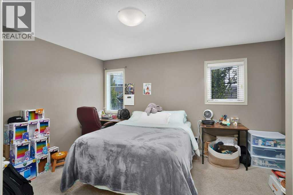 30 Carleton Avenue, Red Deer