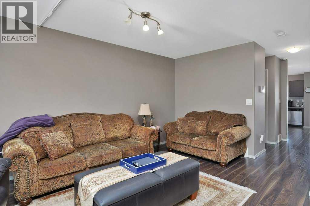 30 Carleton Avenue, Red Deer