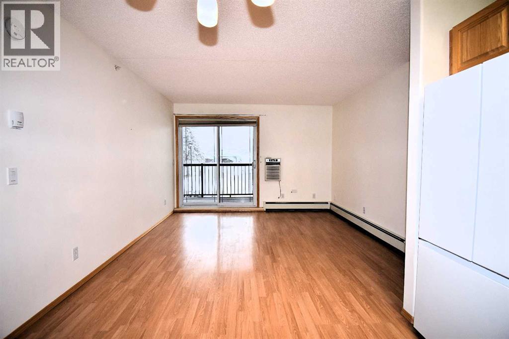 
          777 48 Street
            <br/>
            <span>Edson</span>
            , 
            <span>AB</span>
             <span>T7E1Z6</span>
         - Photo 7