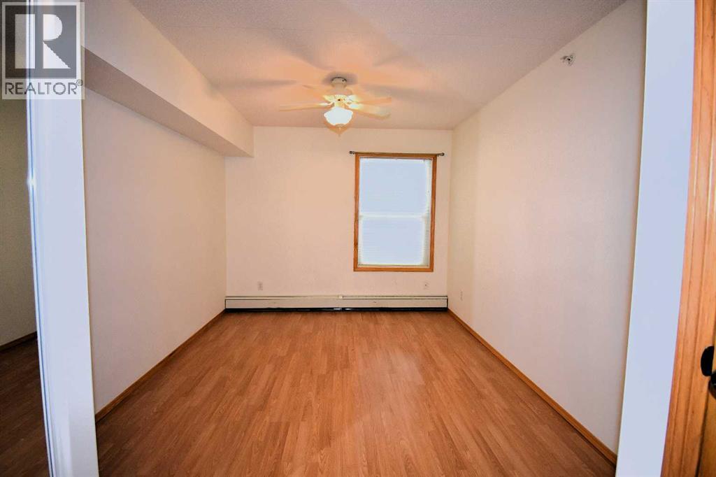 
          777 48 Street
            <br/>
            <span>Edson</span>
            , 
            <span>AB</span>
             <span>T7E1Z6</span>
         - Photo 8