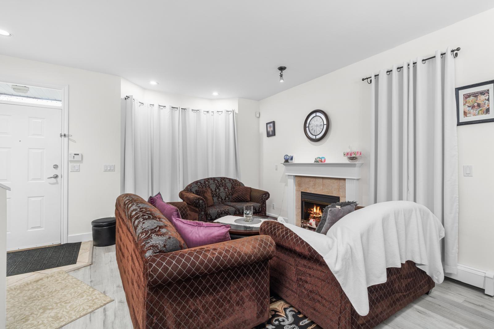 12625 HAMPTON Court - photo 2