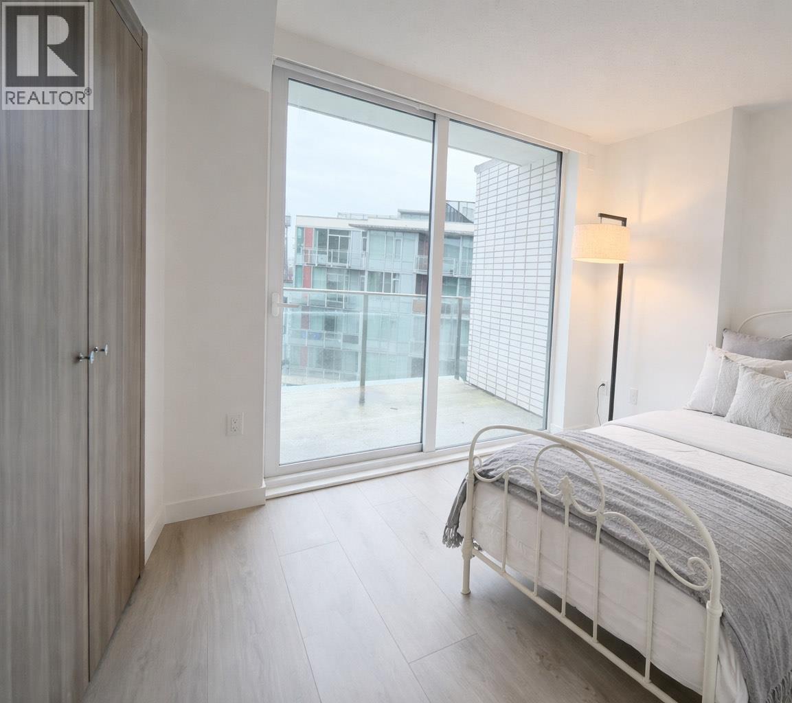 #1385-8608 HAZELBRIDGE Way, Richmond