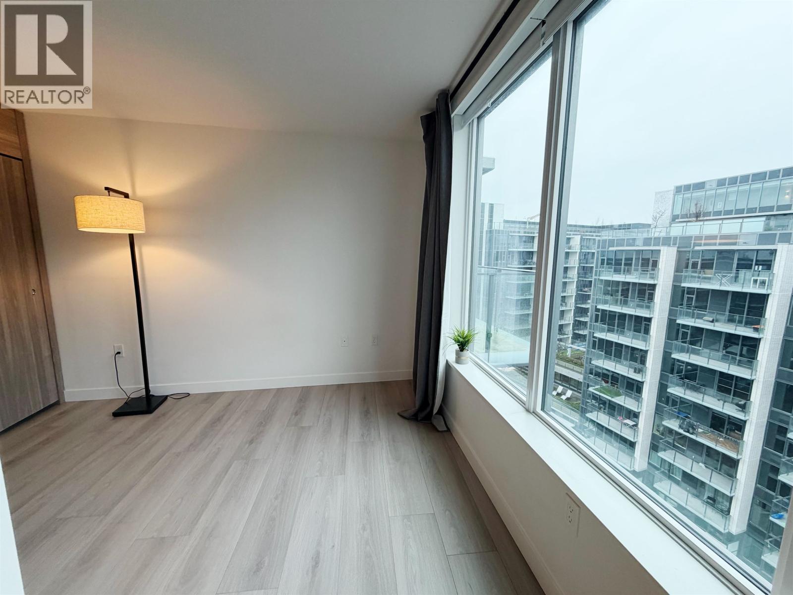 #1385-8608 HAZELBRIDGE Way, Richmond