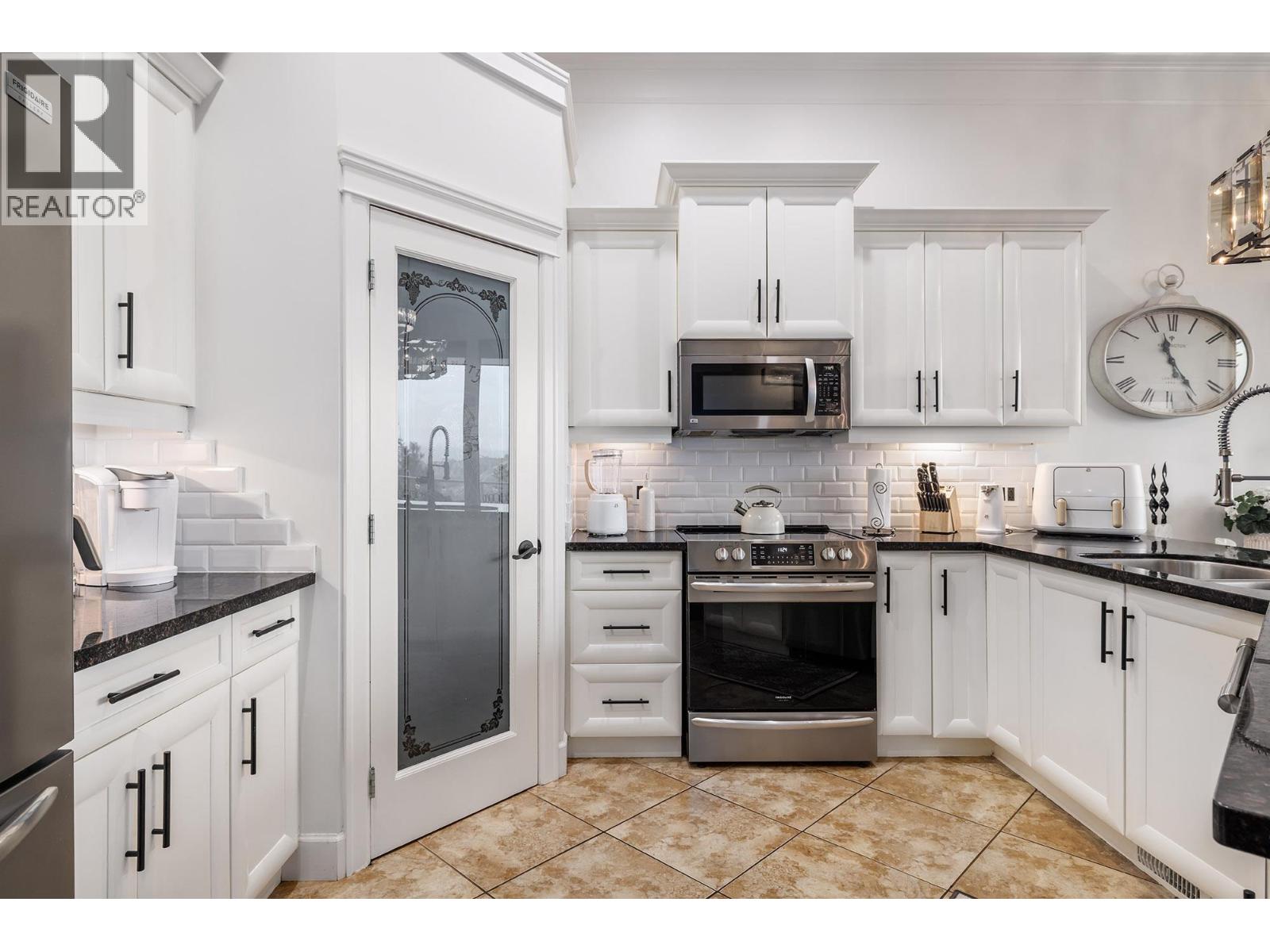 1969 Cornerstone Drive, West Kelowna