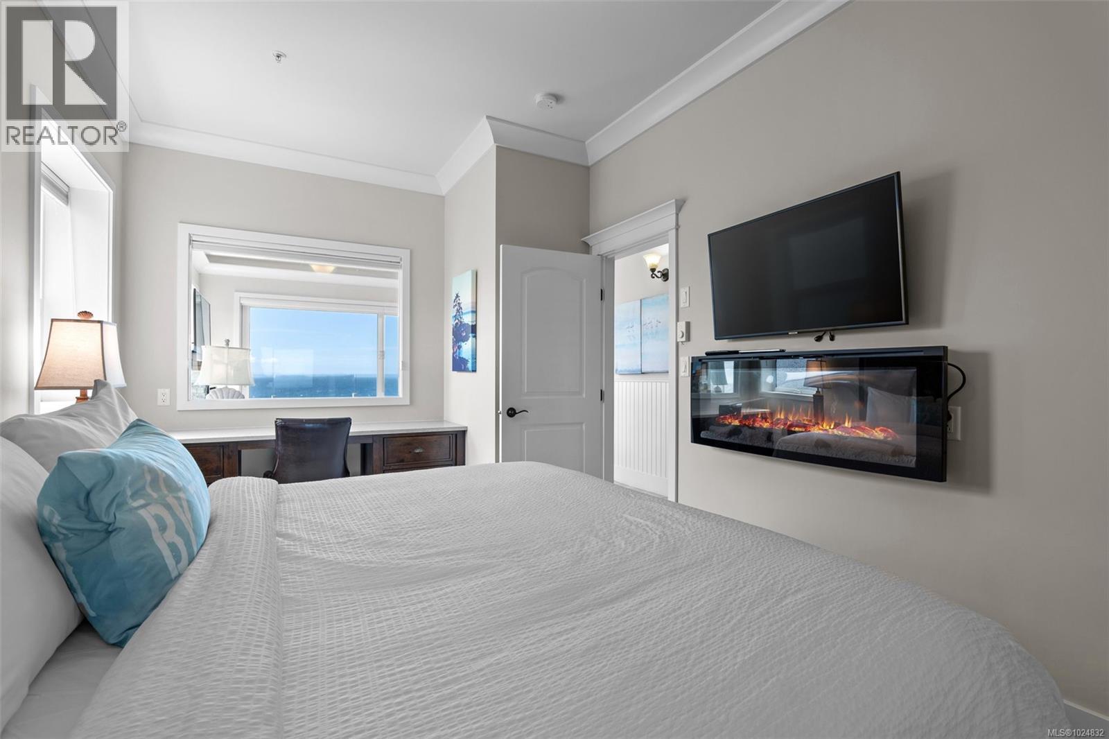 13B 1000 Sookepoint Pl, Sooke