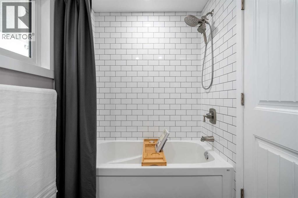 Single Family House for Sale in  Marbank Place NE Marlborough Calgary 