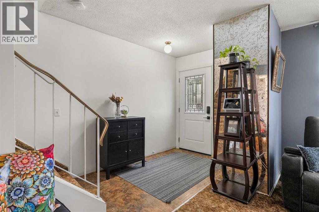 Single Family House for Sale in  Marbank Place NE Marlborough Calgary 