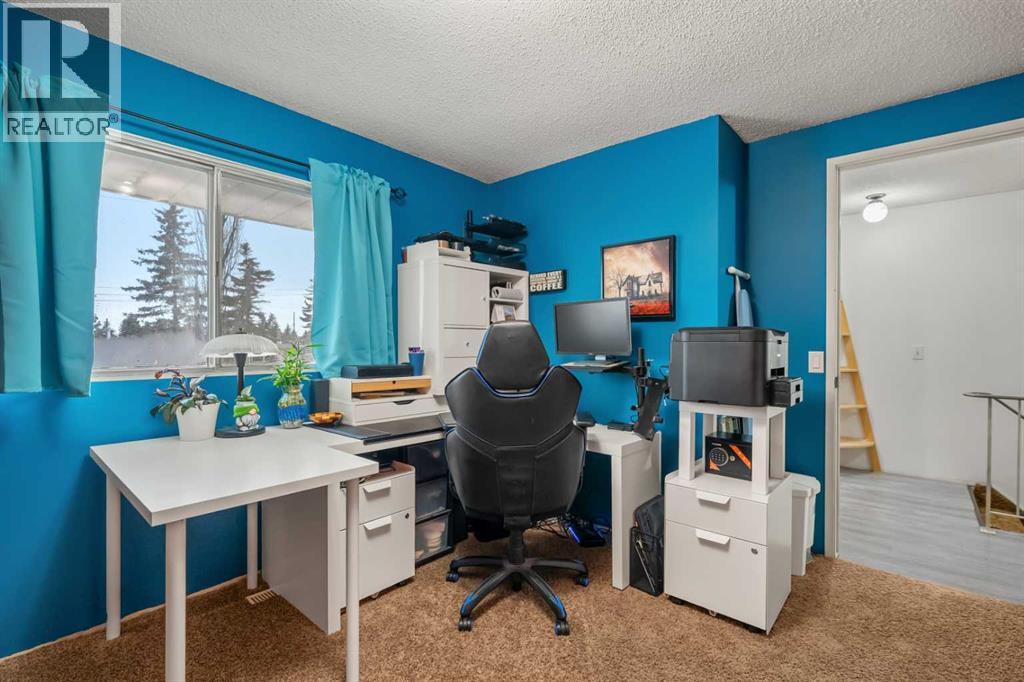 Single Family House for Sale in  Marbank Place NE Marlborough Calgary 