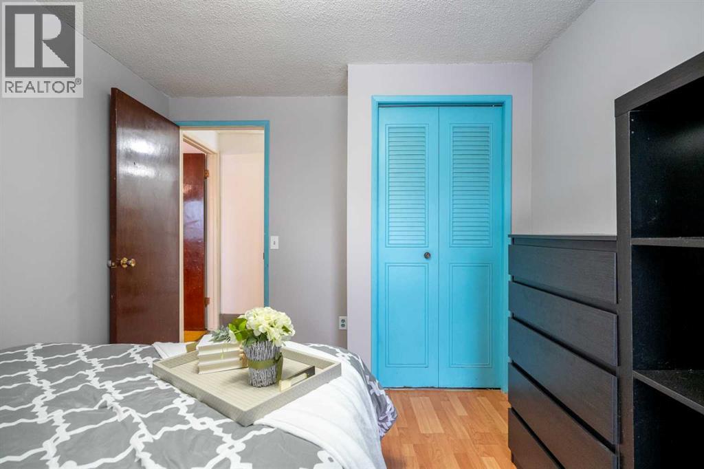 Single Family House for Sale in  Marbank Place NE Marlborough Calgary 