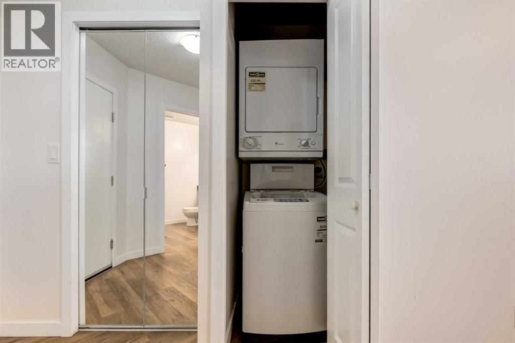 Single Family House for Sale in    Street SW Beltline Calgary 