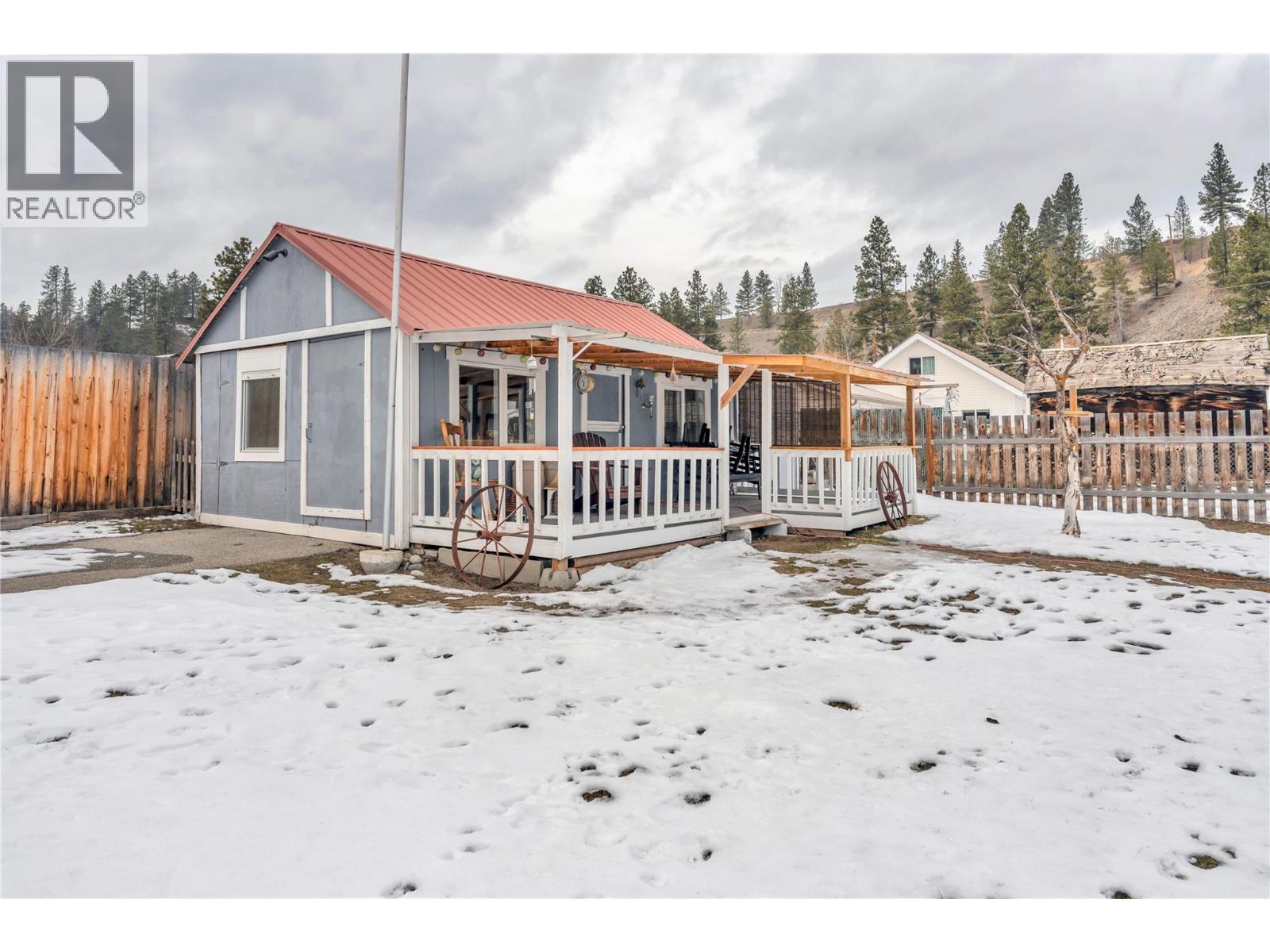 499 Similkameen Avenue, Princeton