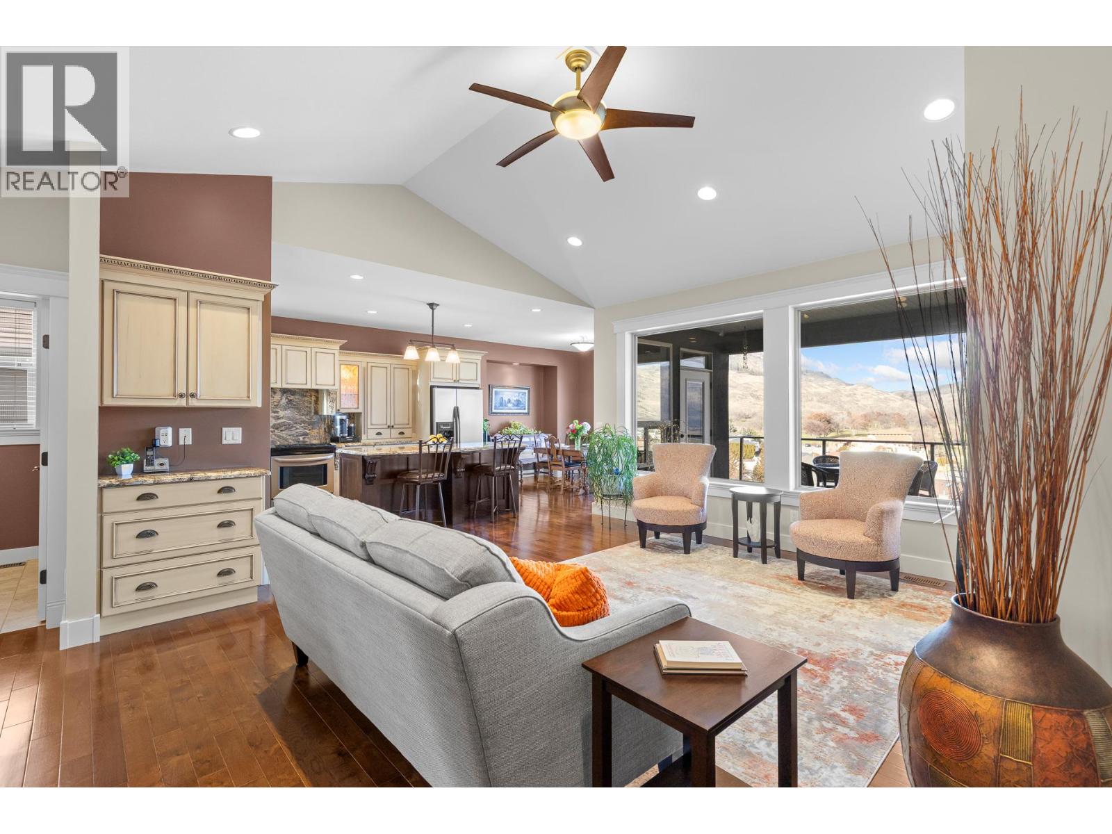  11909 La Costa Lane, Osoyoos