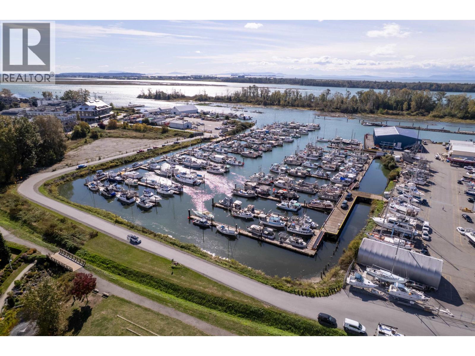 #125-5700 ANDREWS Road, Richmond