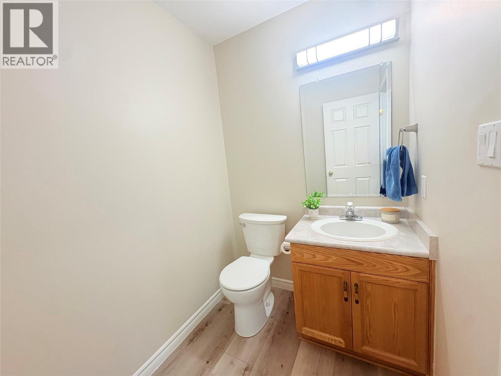 704 2245 Atkinson Street, Penticton