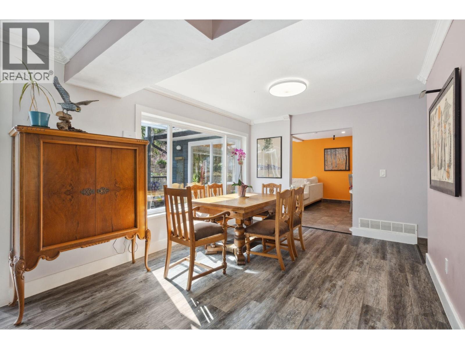 1501 OSTLER COURT, North Vancouver