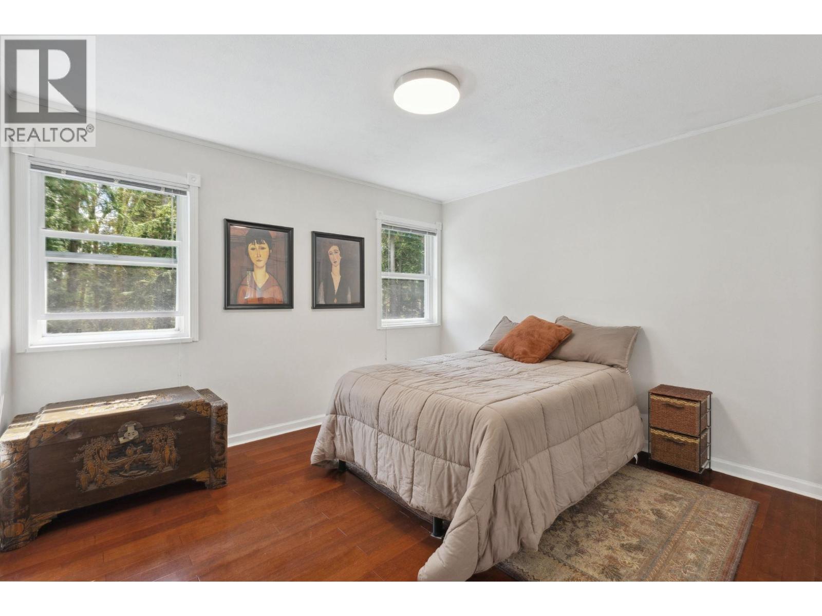 1501 OSTLER COURT, North Vancouver