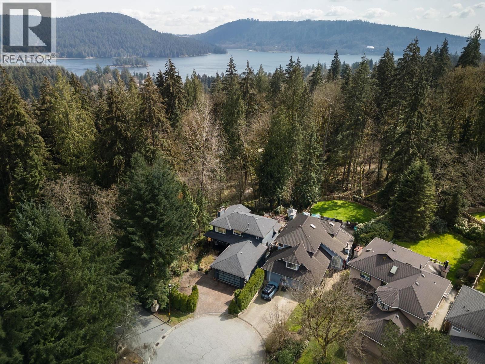 1501 OSTLER COURT, North Vancouver