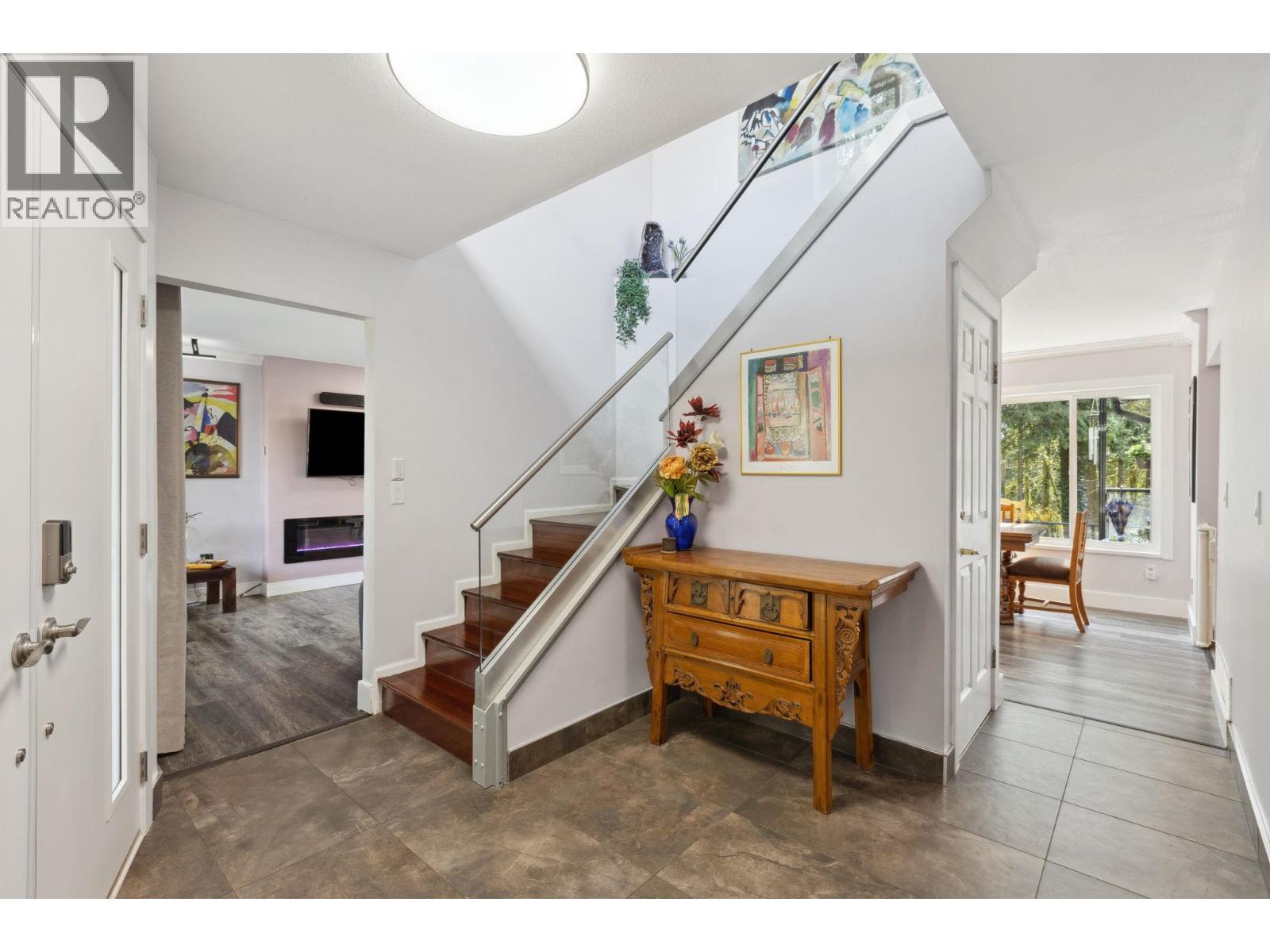 1501 OSTLER COURT, North Vancouver