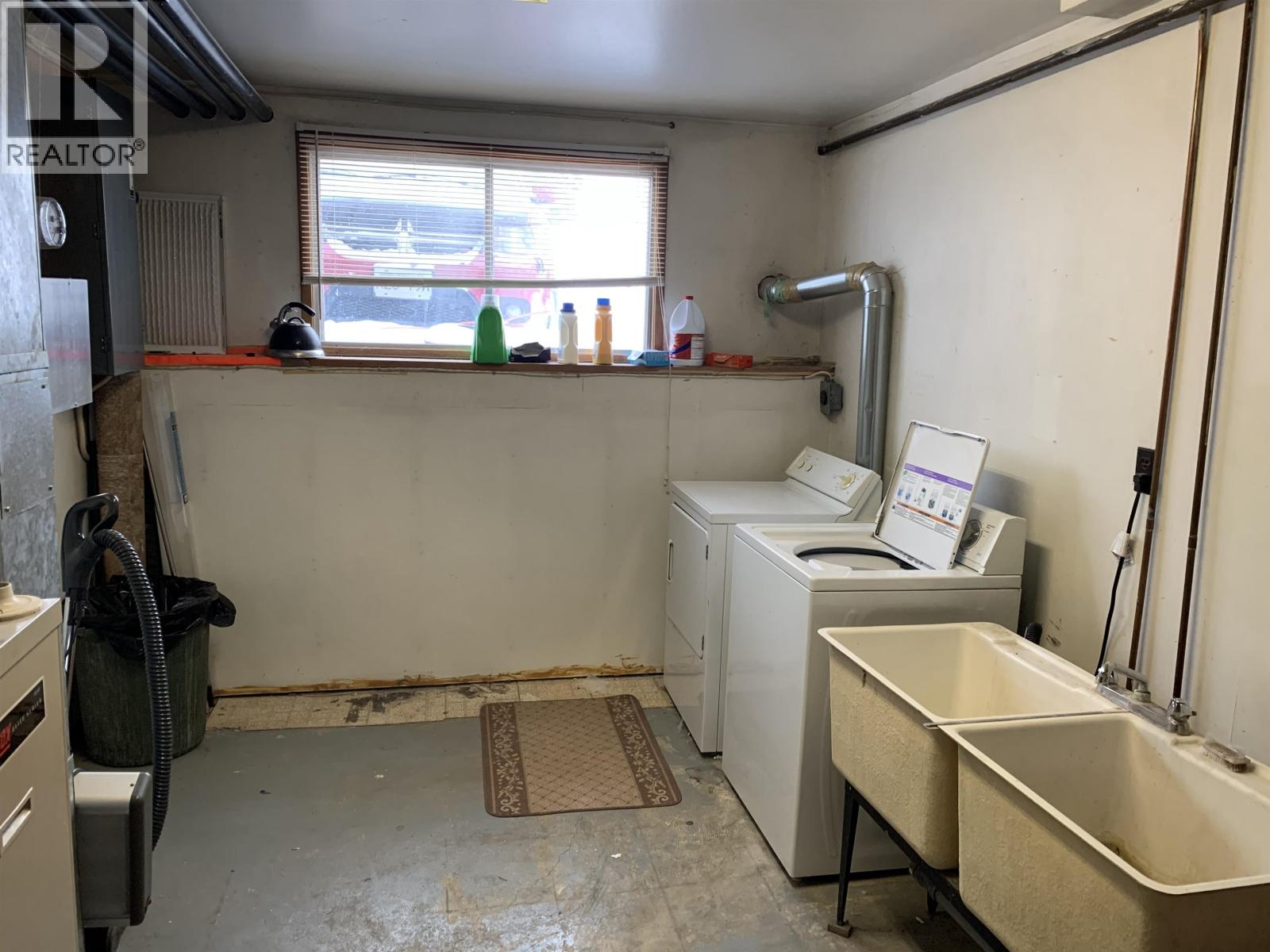 5411 54 W AVENUE, Fort Nelson