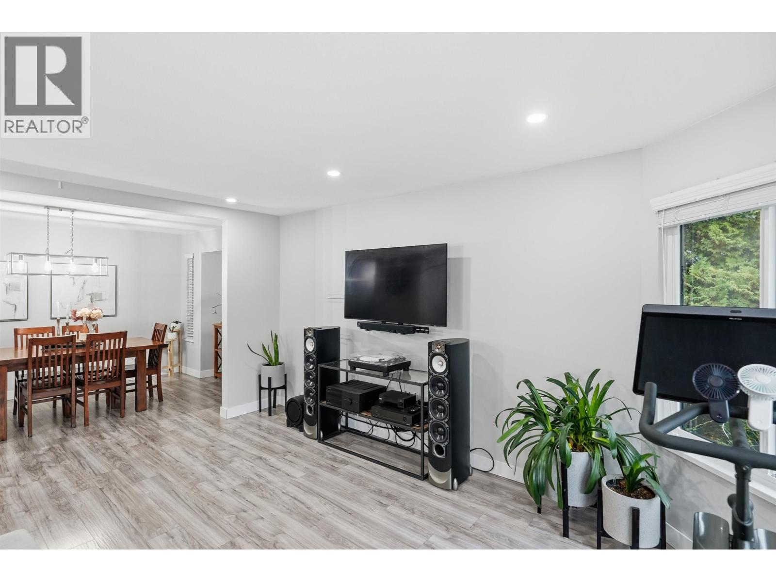 19439 PARK ROAD, Pitt Meadows