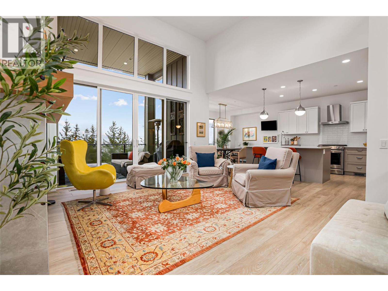  248 Diamond Way, Vernon