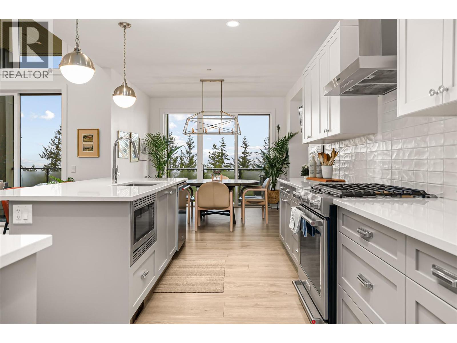  248 Diamond Way, Vernon