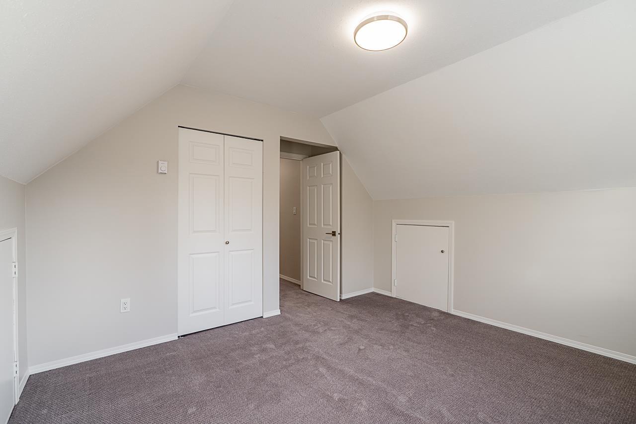 7070 207 STREET, Langley