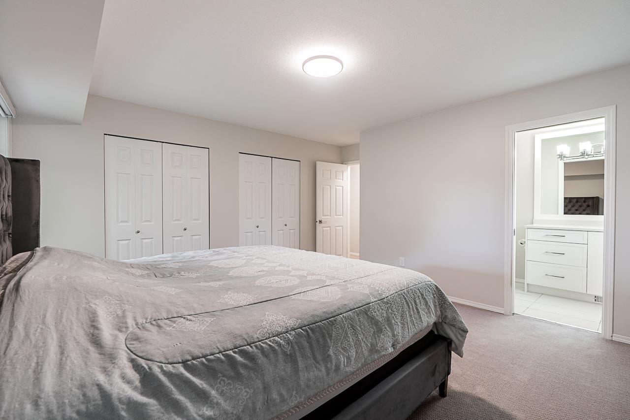 7070 207 STREET, Langley