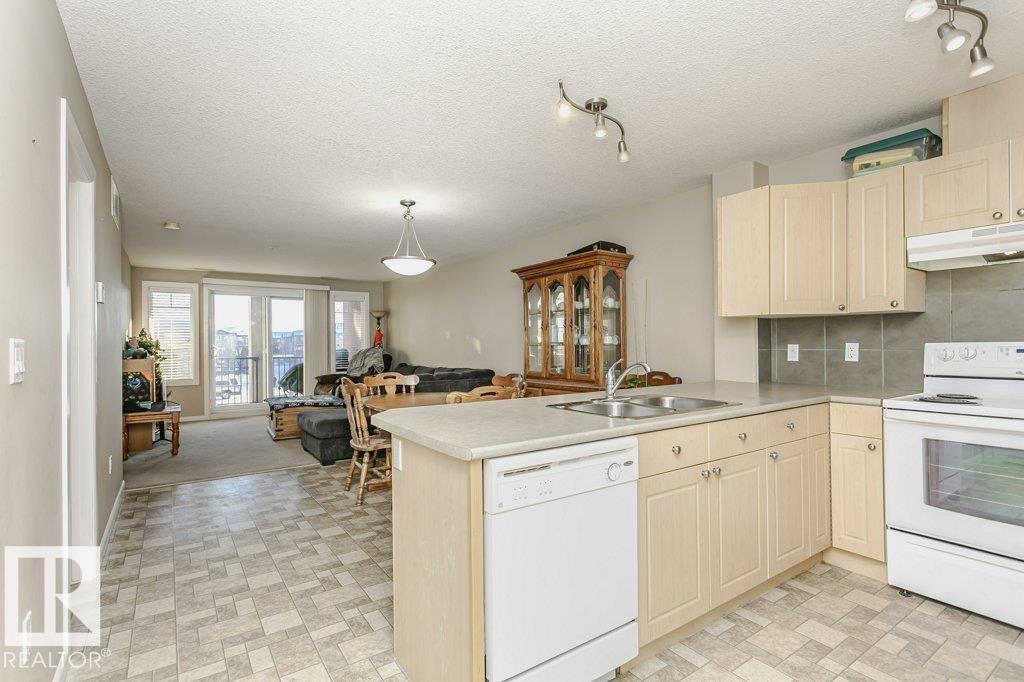 #240 300 PALISADES WY, Sherwood Park