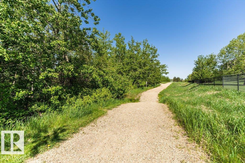 #240 300 PALISADES WY, Sherwood Park