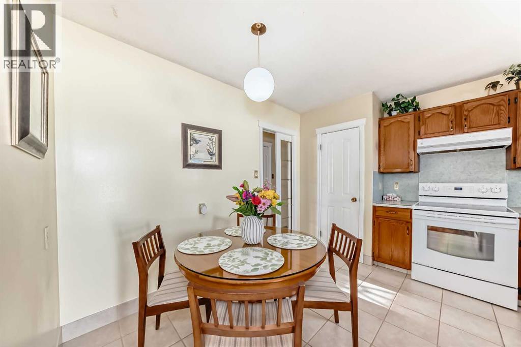 Single Family House Bungalow for Sale in   Avenue NW Varsity Calgary 