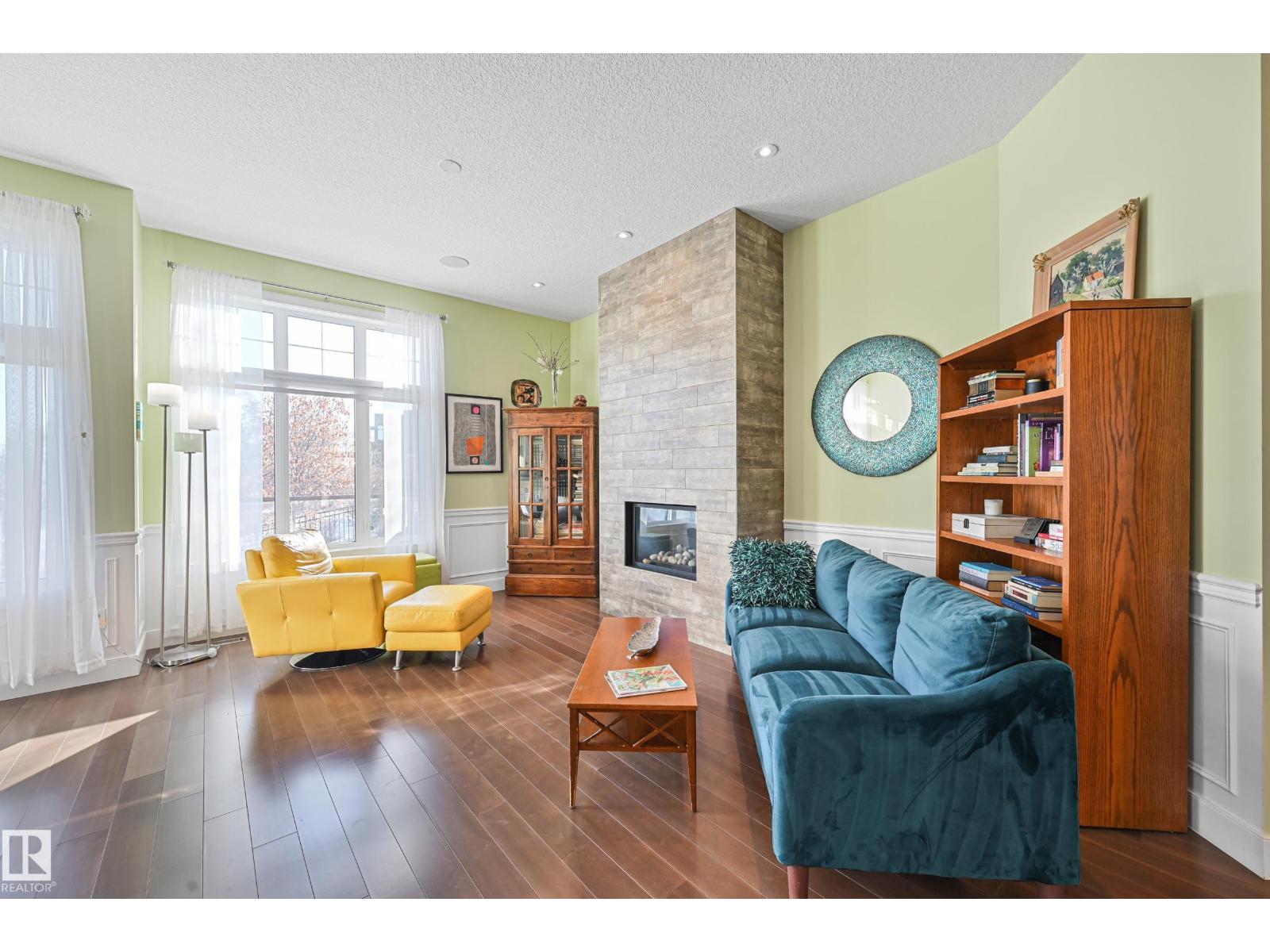 #1 7570 MAY CM NW, Edmonton