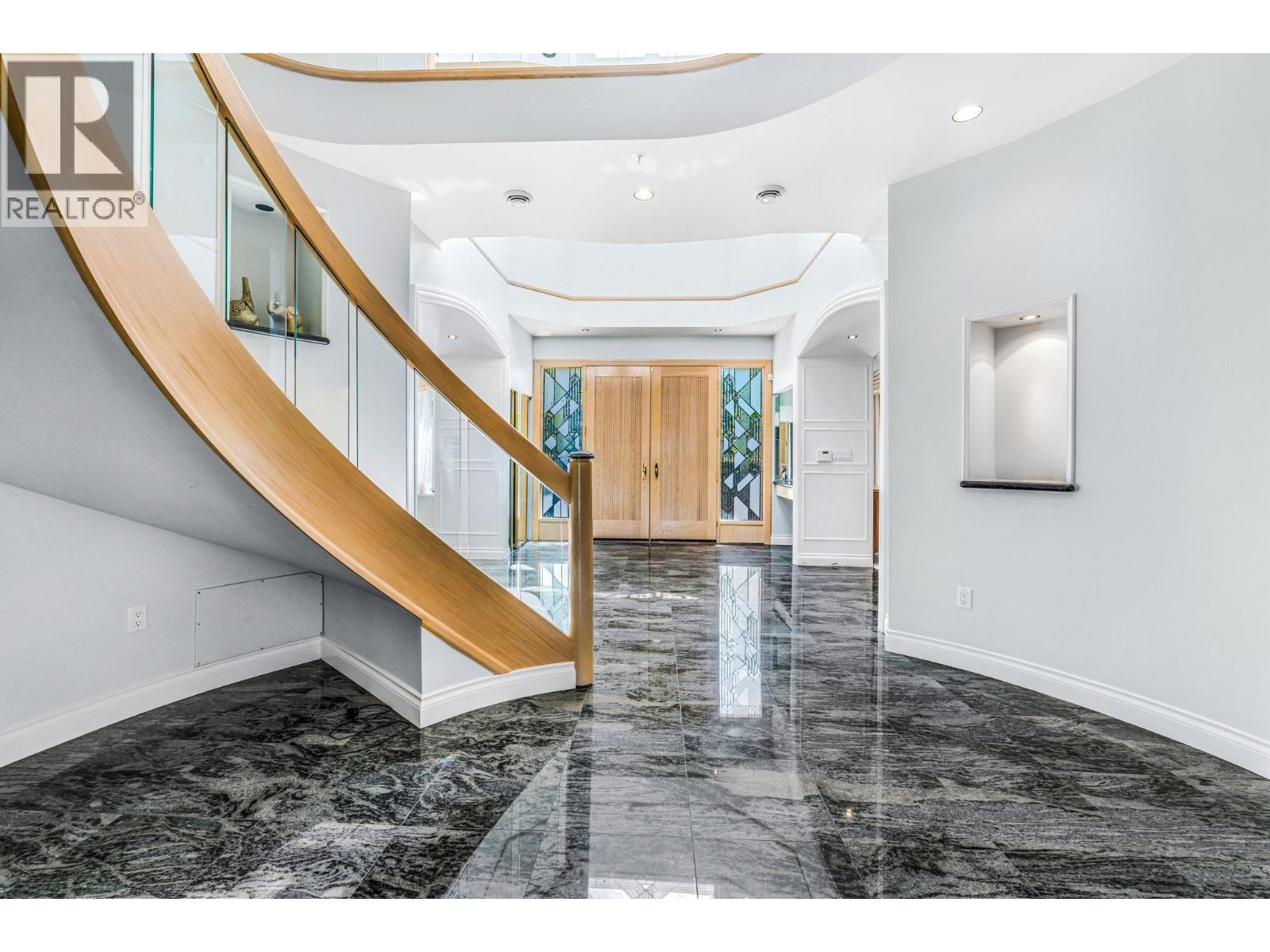 1569 W 35TH AVENUE, Vancouver