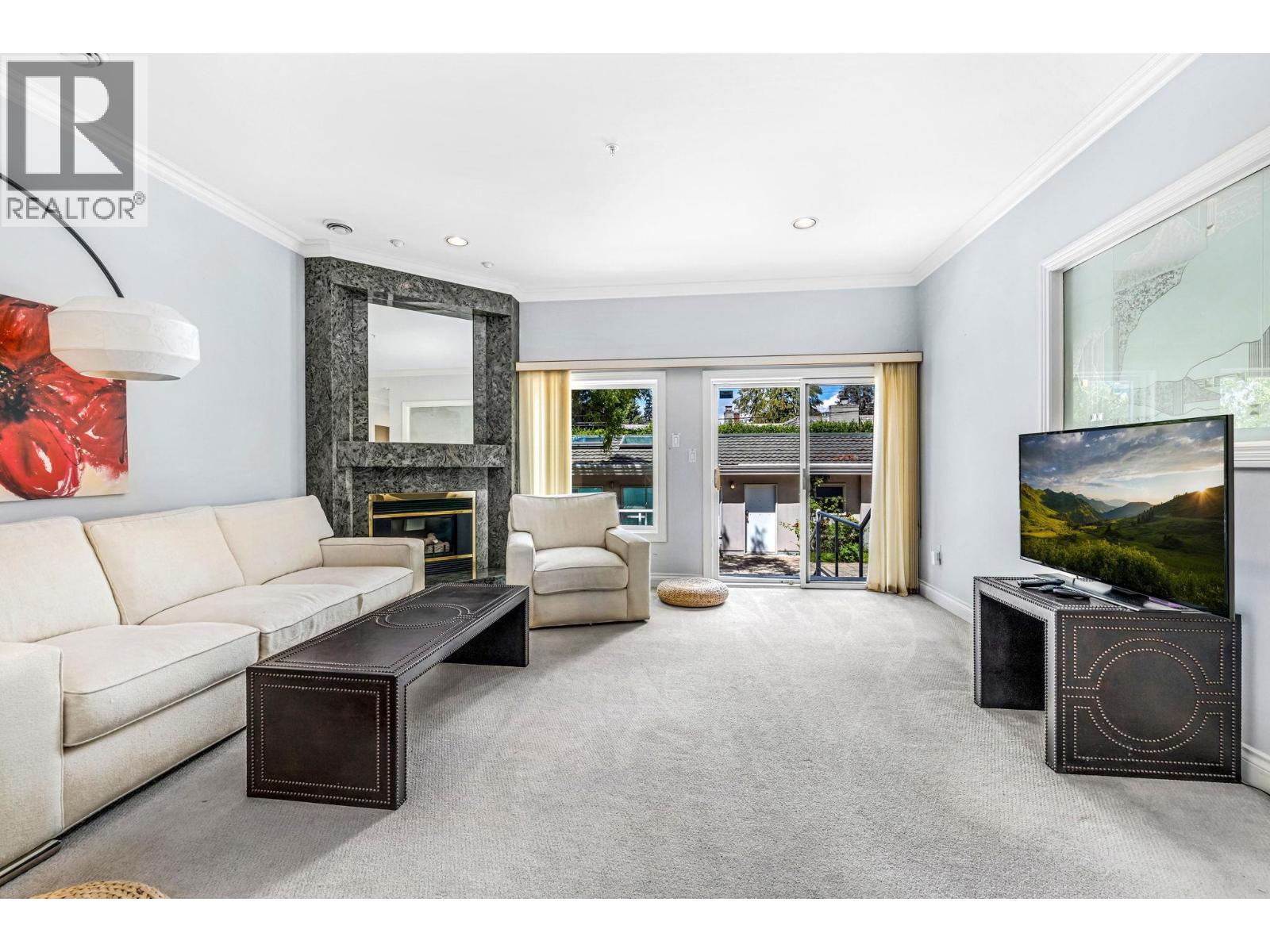 1569 W 35TH AVENUE, Vancouver