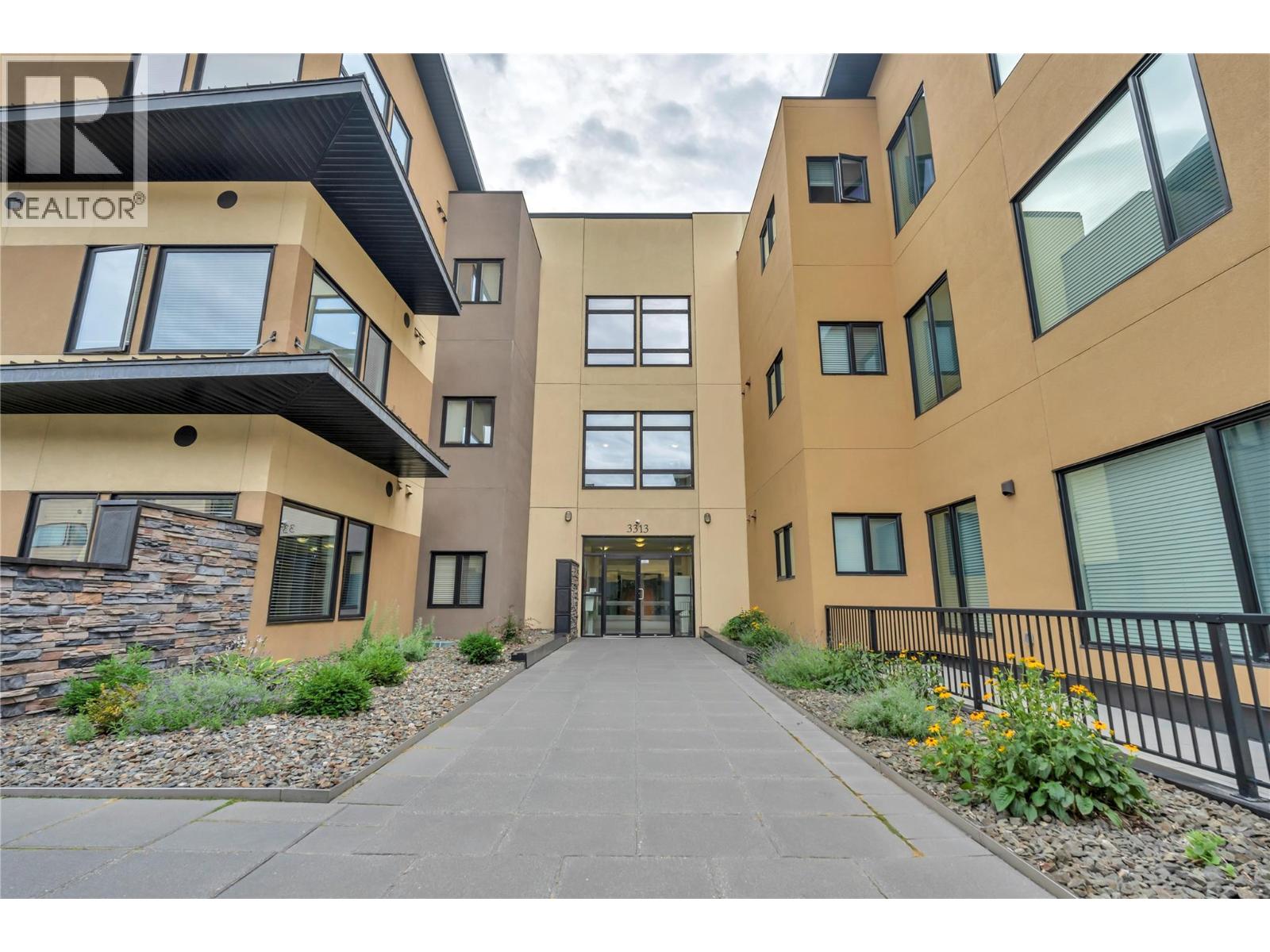 207 3313 Wilson Street, Penticton