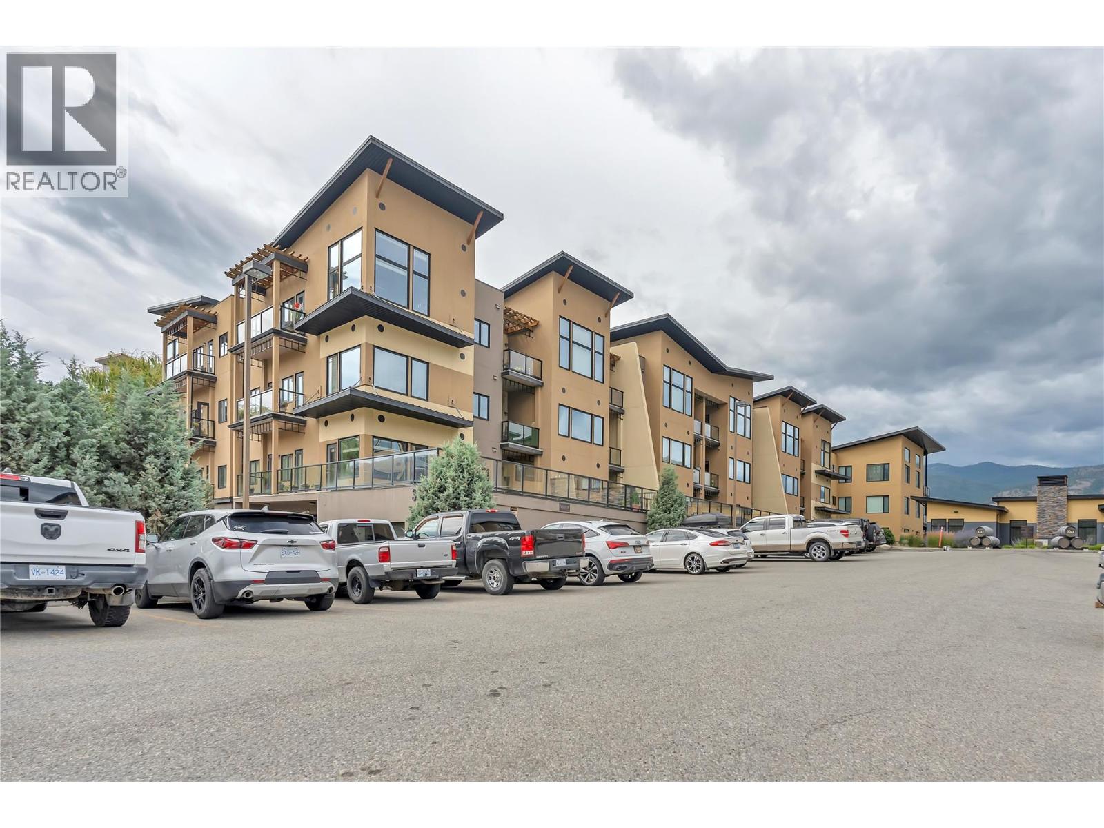 207 3313 Wilson Street, Penticton