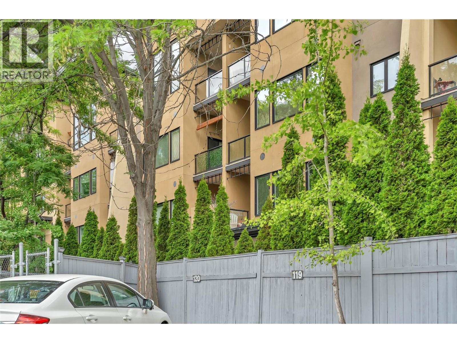 207 3313 Wilson Street, Penticton